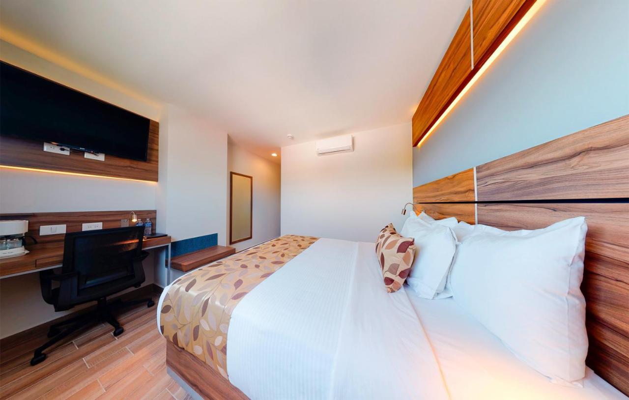 Sleep Inn Querétaro Eksteriør billede