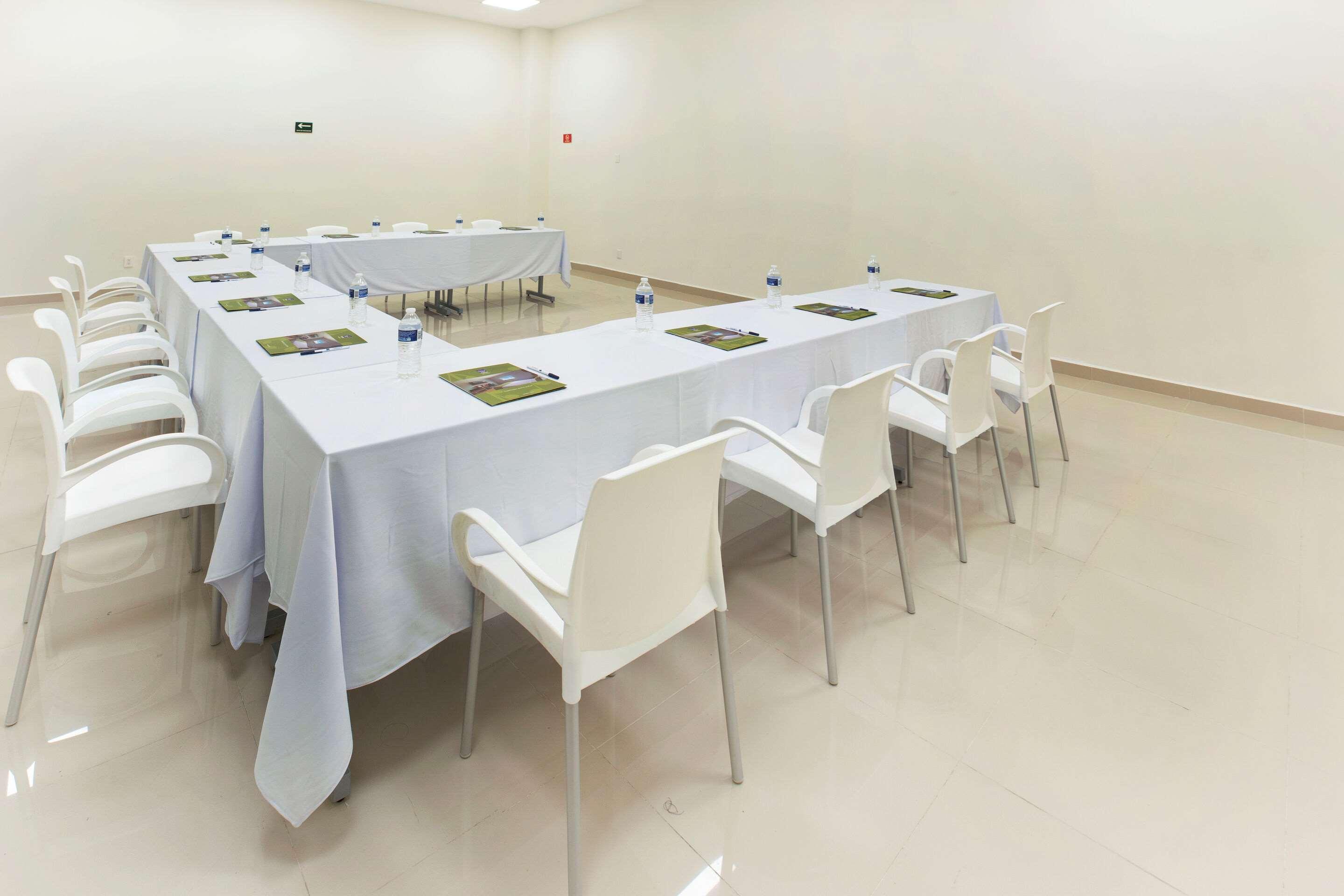 Sleep Inn Querétaro Eksteriør billede